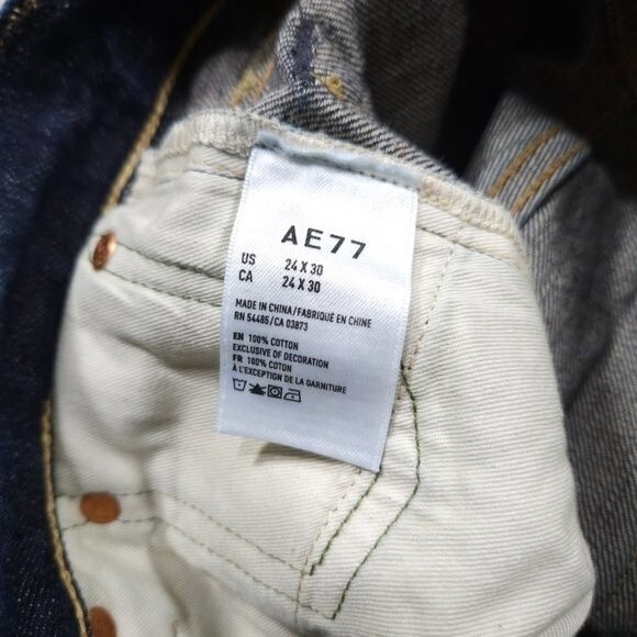 AE77 The Classic Straight Leg Jeans Women's 24 x 30 Japanese Selvedge Dark Wash - Picture 5 of 9